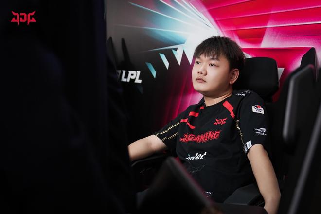 在转会政策 在转会政策