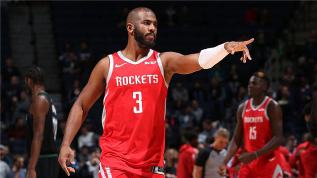 行动不便 行动不便