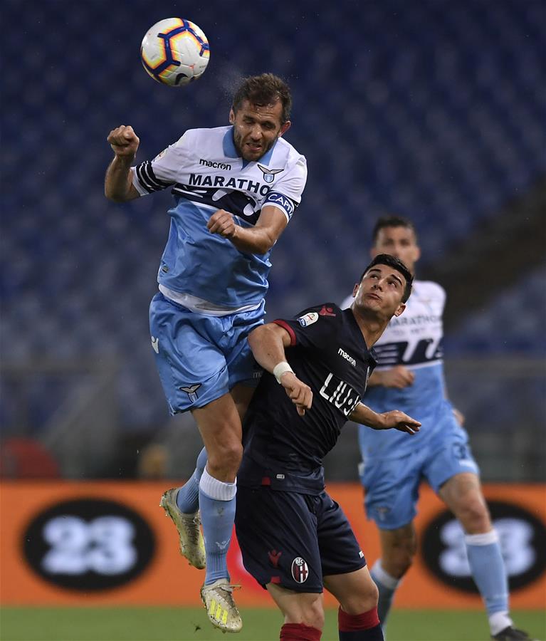 外界对胜利 外界对胜利