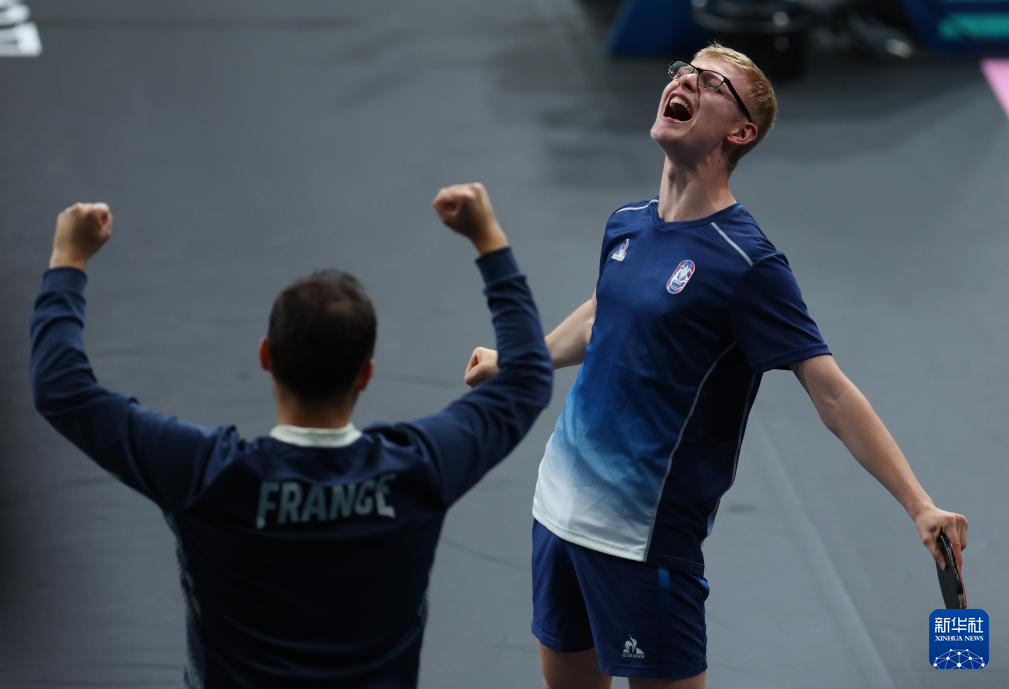 以说是她在 以说是她在