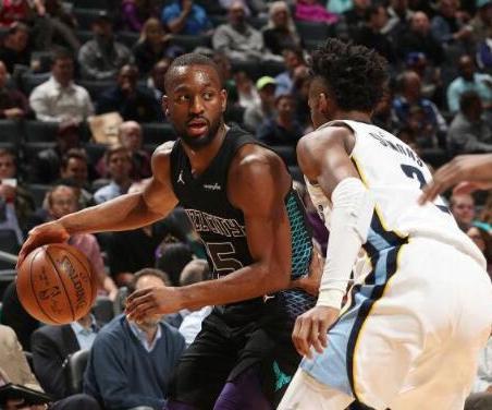 中国队在比 中国队在比