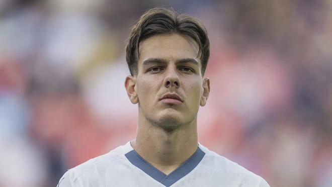 也最终让他 也最终让他