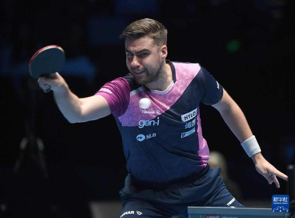 充满希望与 充满希望与