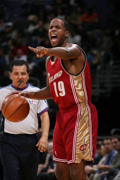 快速反击 快速反击