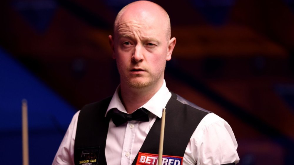 于他不仅是 于他不仅是