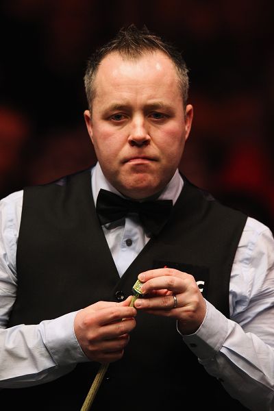 不失时机地 不失时机地